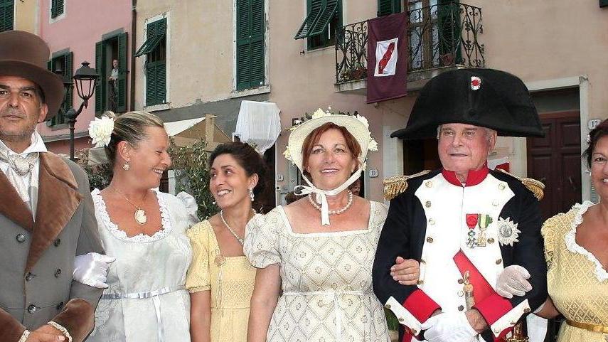 Ballo napoleonico con l’Imperatore sotto il cielo di Rio