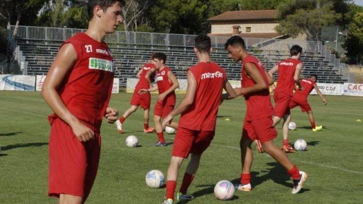 Per i minerari esordio contro il Pontedera