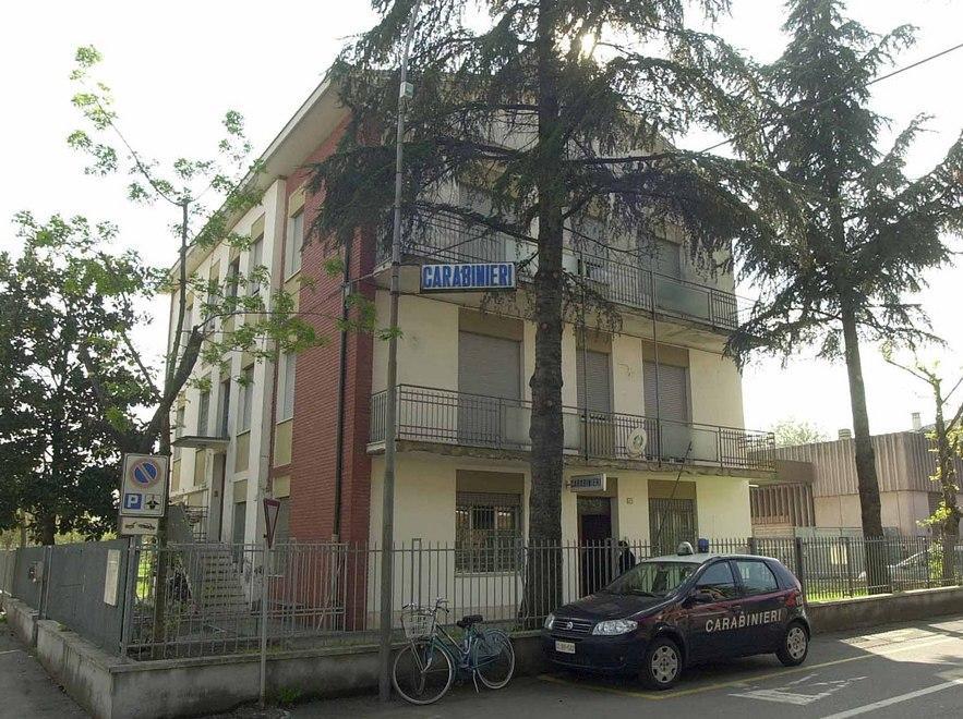 «La caserma non deve chiudere» 