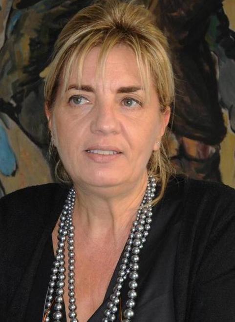 Caterina Pes: «La Asl sia senza ombre» 