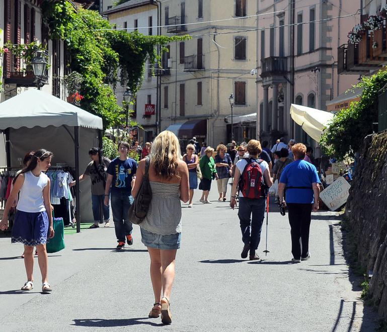 Il turismo frana: presenze a - 35% in giugno e luglio 