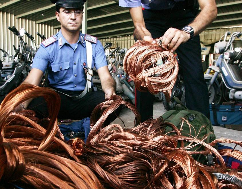 Inseguiti a tutta velocità i ladri di rame 