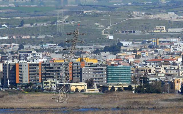 Arrestato dai carabinieri mentre ruba rame a nella centrale di Molentargius 