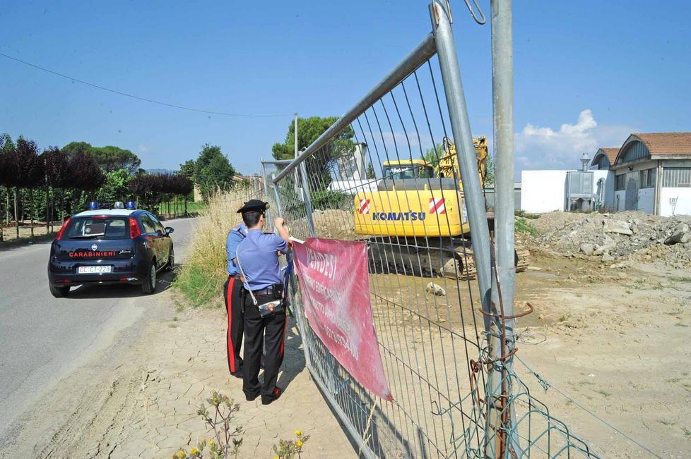 Otto fotocamere contro le discariche abusive 