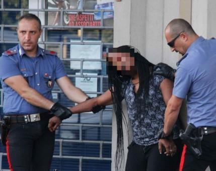 Furiosa lite fra coppia di nigeriani: intervengono i carabinieri 