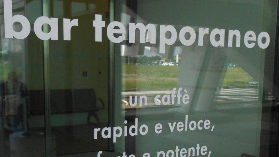 Mediopadana: il bar è “temporaneo” ma finalmente c’è