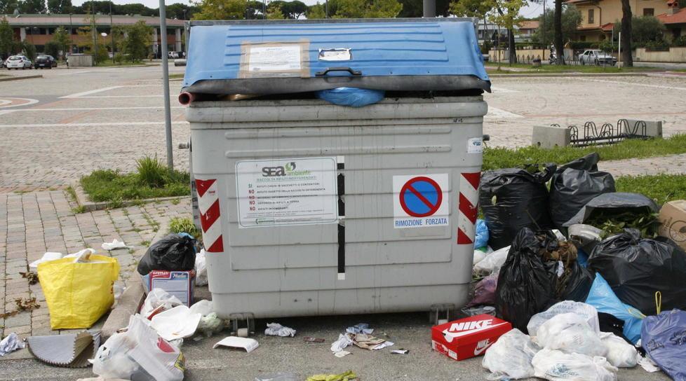 Sanzioni per i rifiuti in strada 