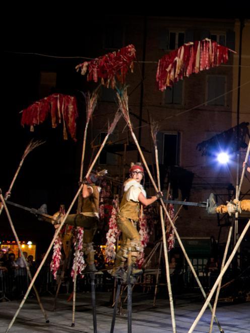 “Simurgh” arriva domani a Camurana 