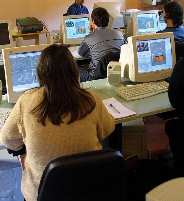 «Ci sfuggono i soldi Ue» Ferrara corre ai ripari 