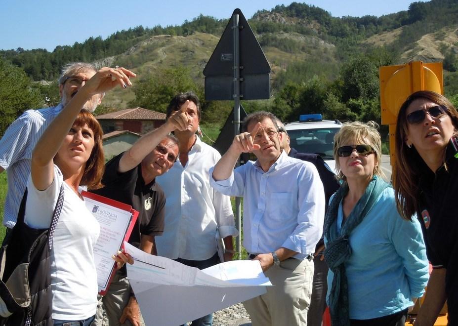 Frana sulla 513, ecco la “bretella” 