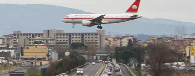 Ore 6: sveglia per un aereo a bassa quota 