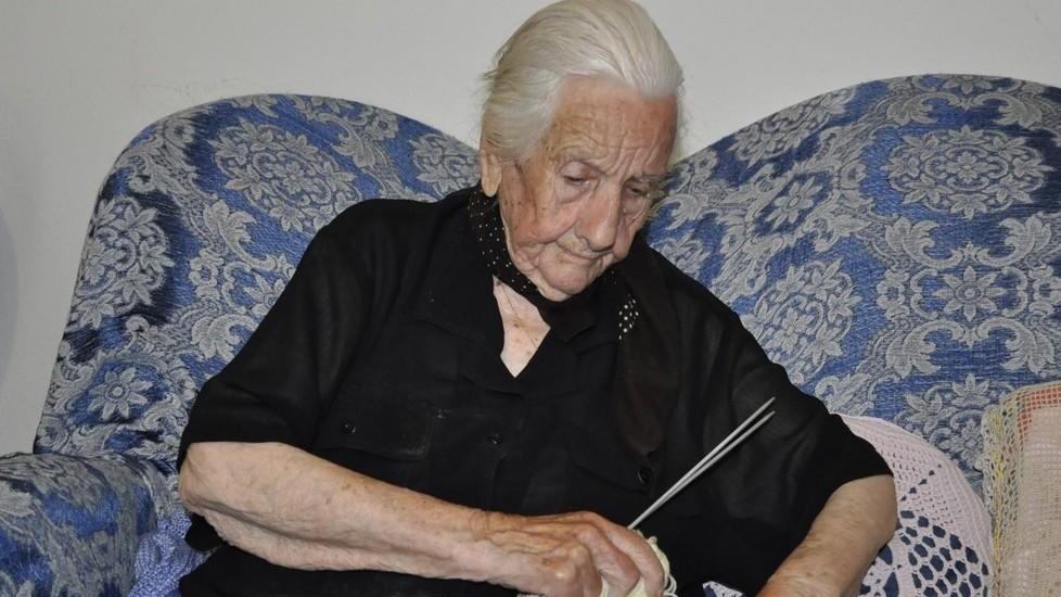 Zia Caterina, 102 anni e non sentirli 