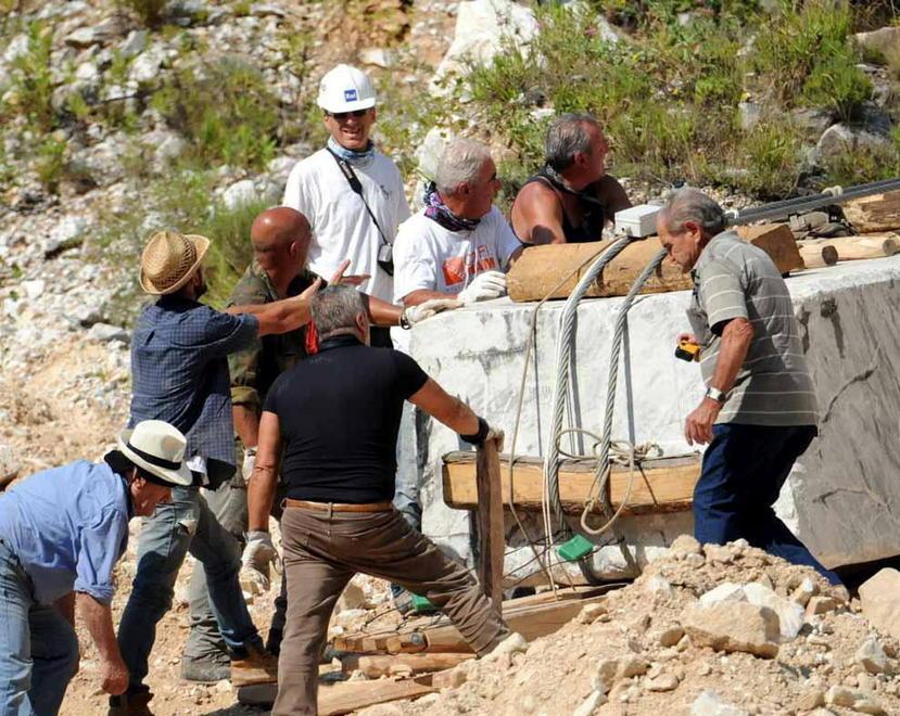 Carrara, rievocato il coraggio dei cavatori 
