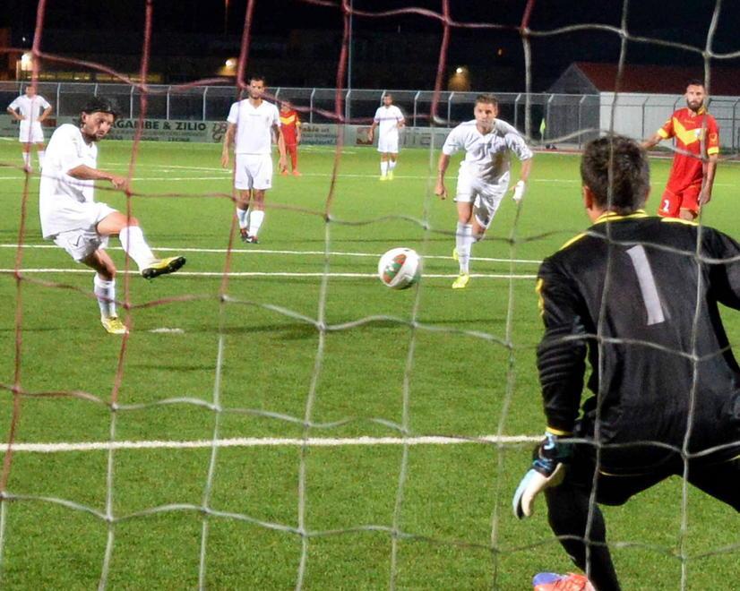 Pontedera, esordio trionfale: 3-1 al Messina 