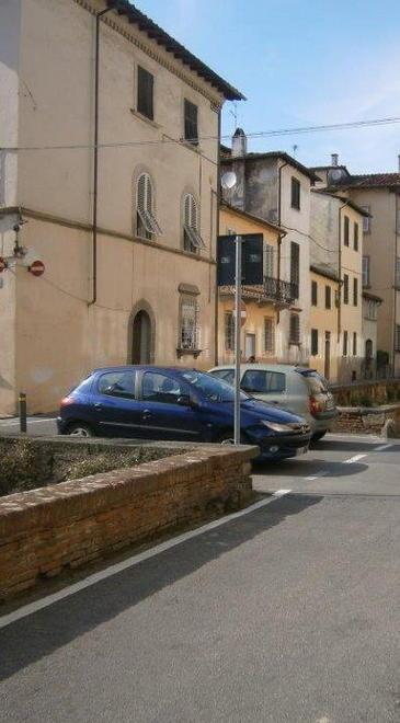 Passaggi sul fosso ancora vietati alle carrozzine