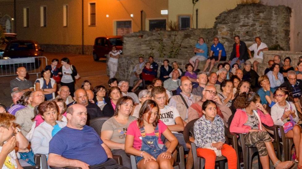 Poesia, serata internazionale a Perdasdefogu