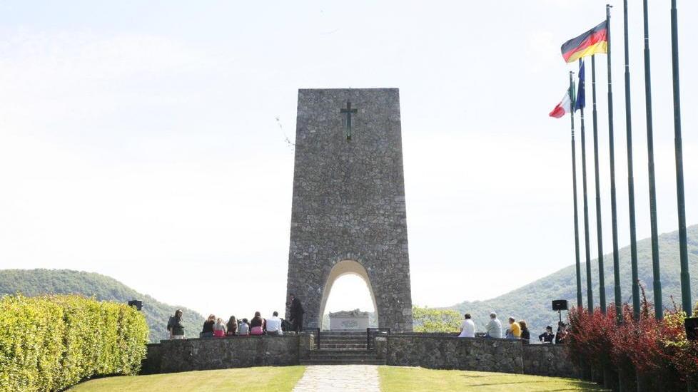 Sant’Anna, la strage raccontata dai giovani: voci e immagini