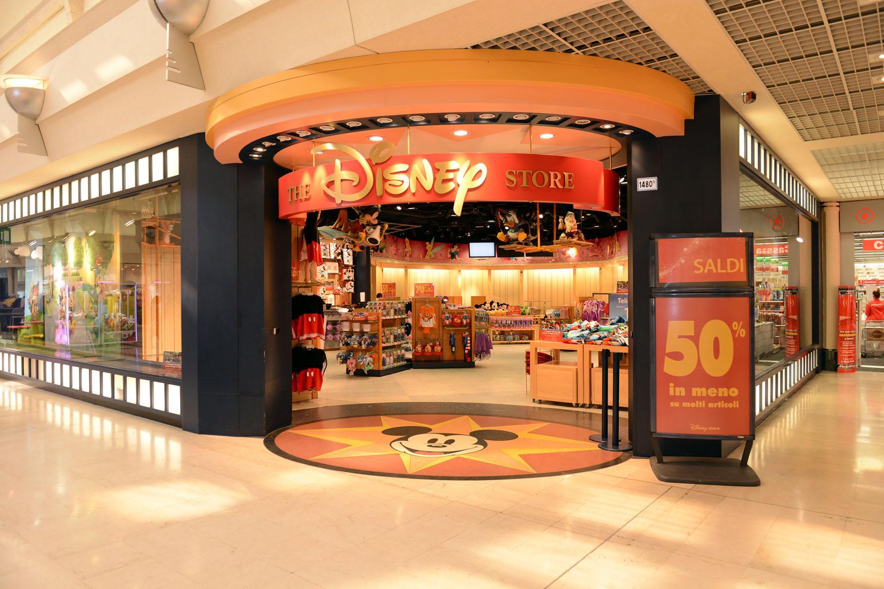 Dopo quasi 20 anni chiuso Disney Store 