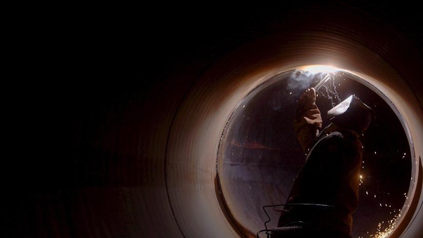 Artigianato: edilizia e trasporti in crisi choc, riparte la metalmeccanica