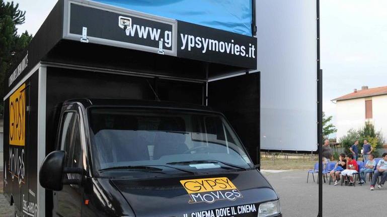 Arriva il Cinecamion in piazza