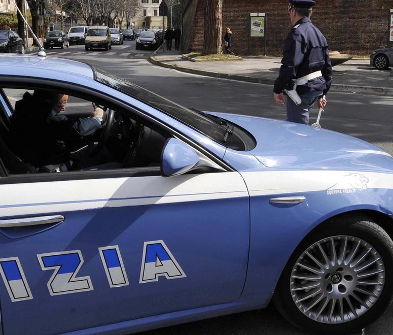Denunciato per possesso di droga a fini di spaccio