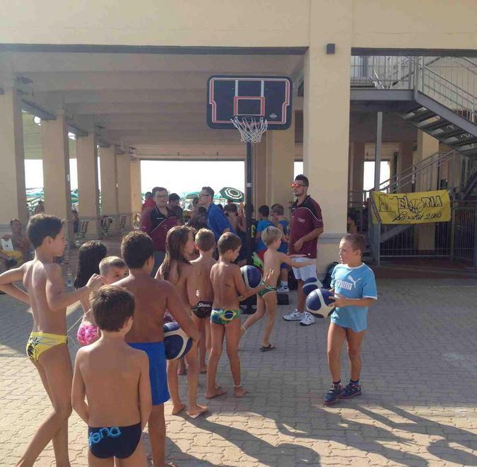 Basket protagonista ai Bagni Pancaldi 