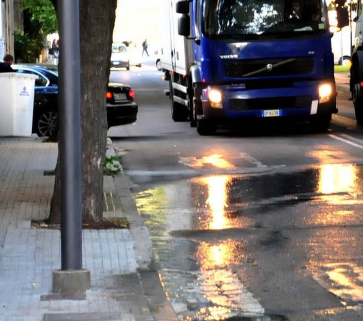 Un guasto in via Pascoli, senz’acqua alcuni quartieri