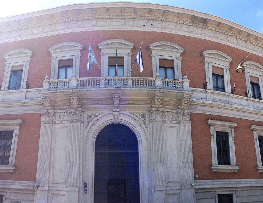 Carife, la vertenza va in vacanza 