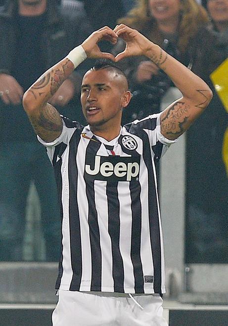 Vidal e Benatia: parte l’affondo finale di United e Chelsea 