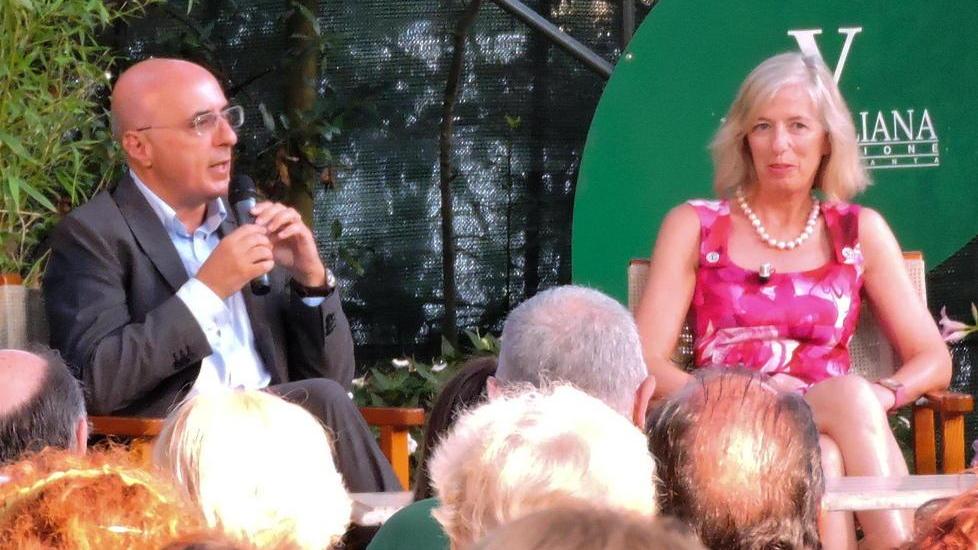 Il ministro Giannini non convince i precari