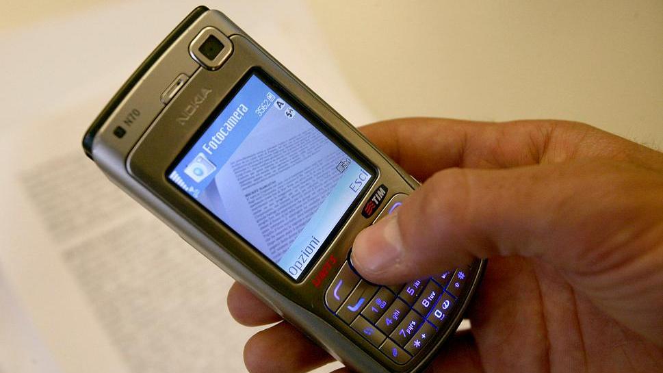 Cellulare rubato a scuola rintracciato grazie alla tecnologia 