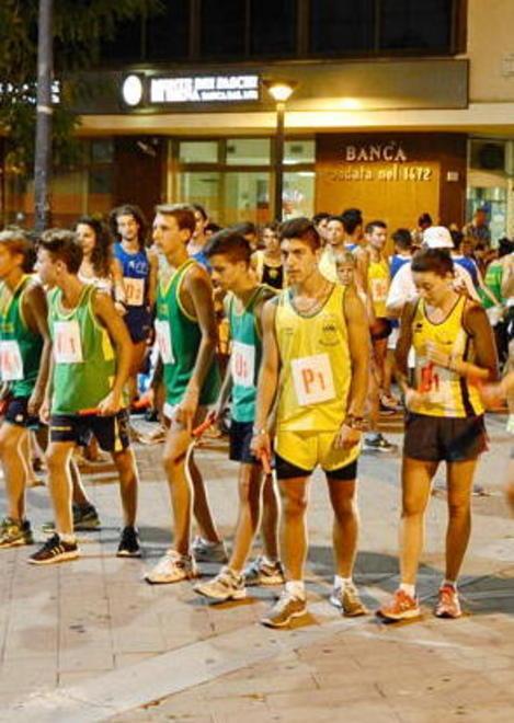 Gara combattuta alla Targa Cecina ecco tutti gli atleti della staffetta