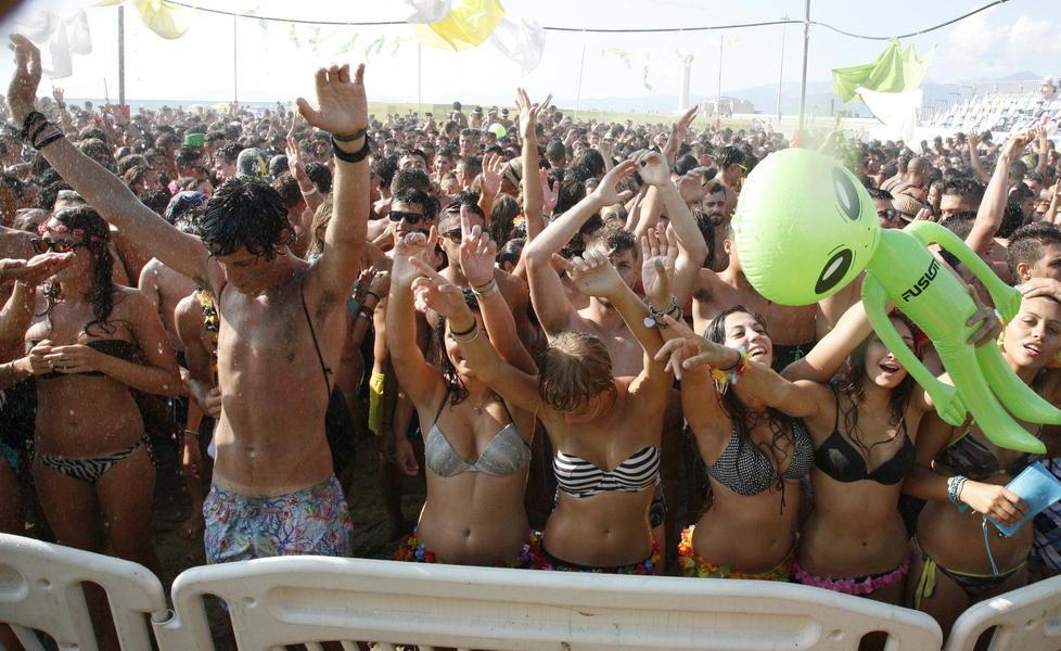 Gli antichi dèi dell’Olimpo rivivono al Beach stadium 