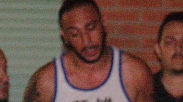 Convalidato il sequestro dell’arma, ma l’udienza slitta di alcuni giorni