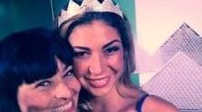 Segni particolari, bellissima Miss Italia: l’isola va in pista