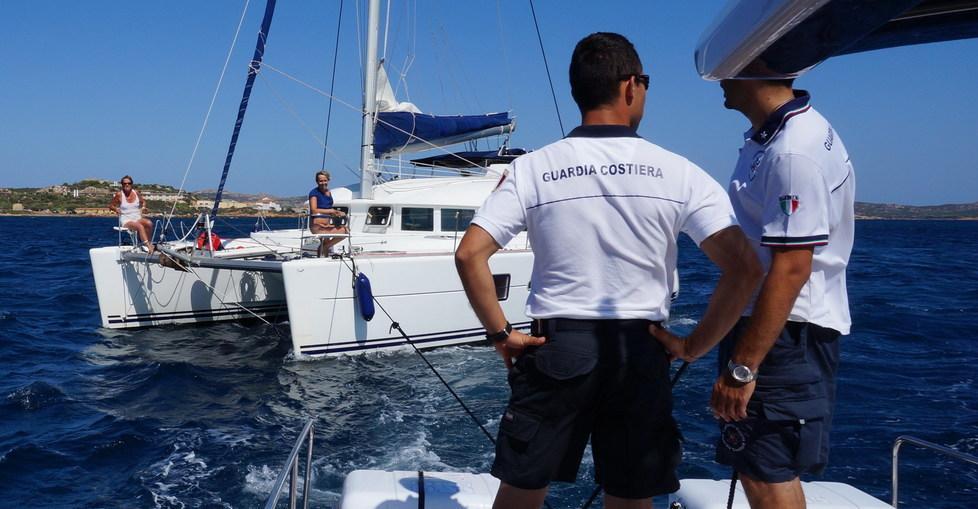 Soccorsi in mare per il forte vento 