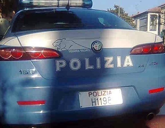 Si sente male in strada pedone in rianimazione