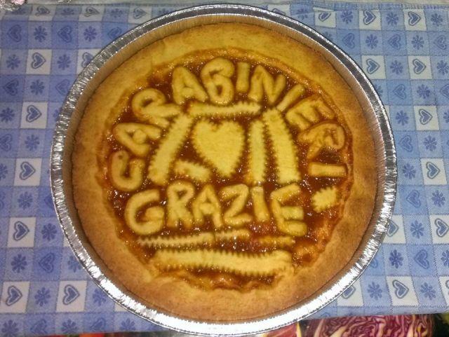 Due torte “griffate” per ringraziare i soccorritori 