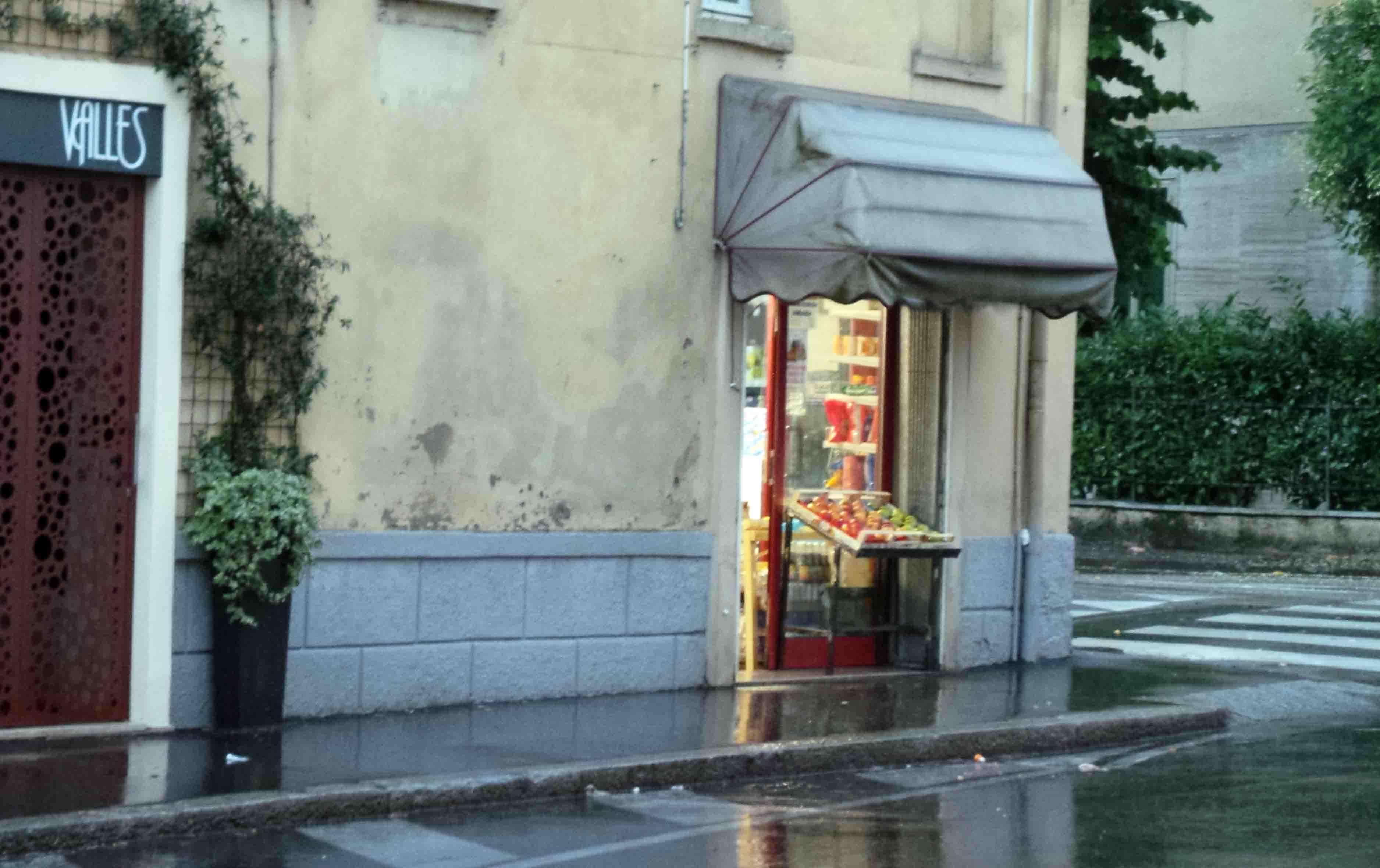 Aggressione in negozio