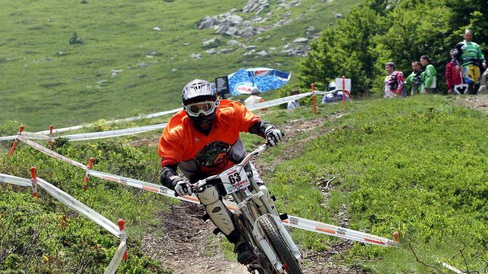 Downhill, feriti due 18enni all’Abetone