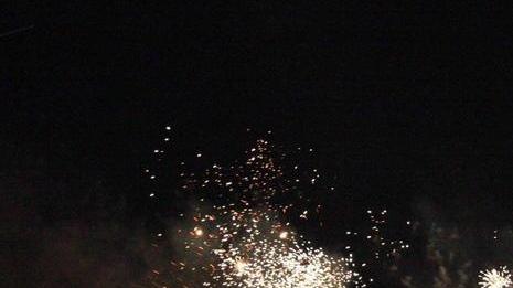 Musica fino alle 4 e fuochi d’artificio Impossibile dormire