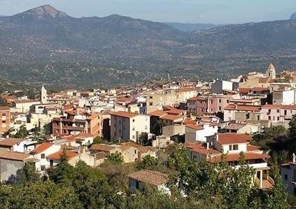 Oliena, meno tasse per le famiglie e per i commercianti 