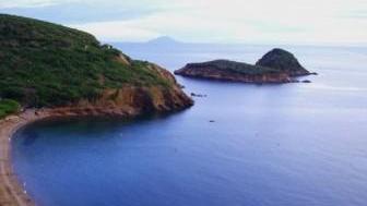 Tragedia in mare, muore durante un’immersione notturna
