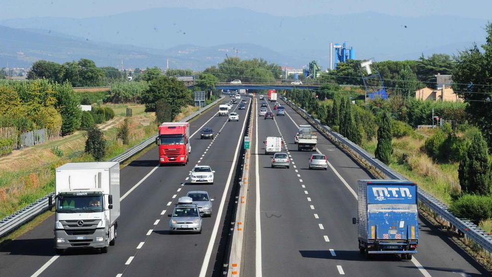 Barriere anti-rumore insufficienti sull’autostrada Firenze-Mare