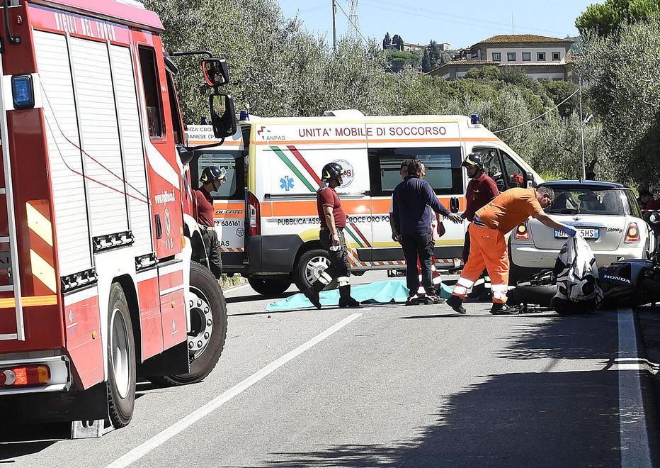 Muore a 30 anni sulla sua motocicletta 