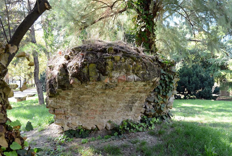 Bellei: «Salvate quei mattoni Sono le ultime mura del 1300»