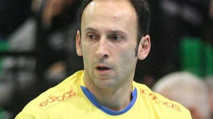 volley il personaggio»ANDREA SARTORETTI