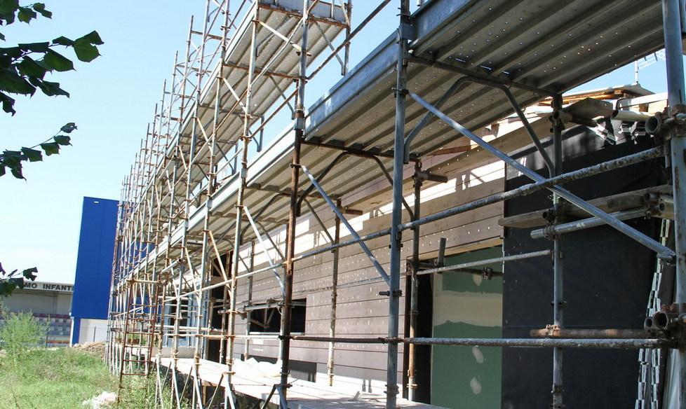 Solara, la scuola “a metà” C’è l’iter per finire i lavori 