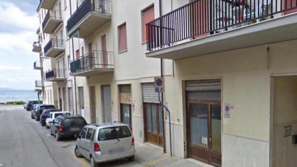 La casa per le ferie al mare era solo un magazzino