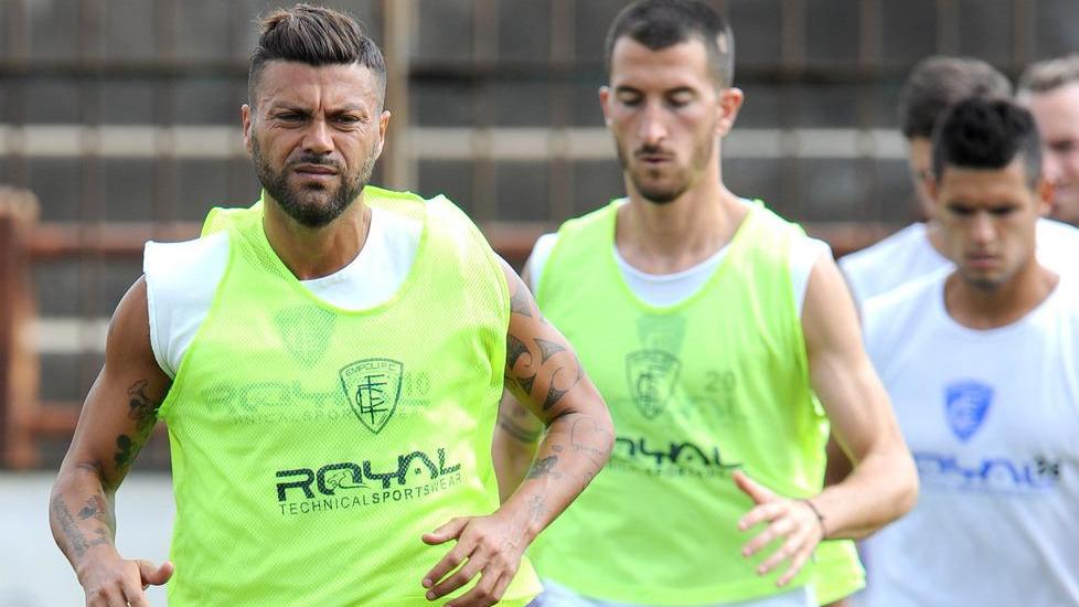 Ciccio Tavano ai box, primi schemi difensivi per Bianchetti
